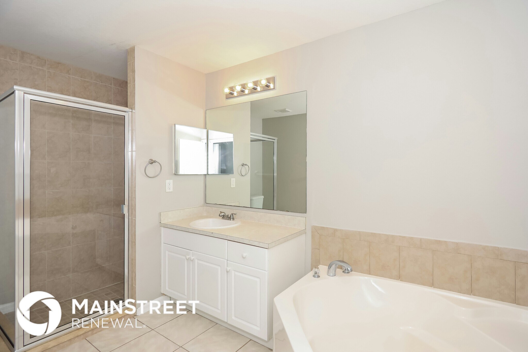 Building Photo - 1713 SW 32nd St