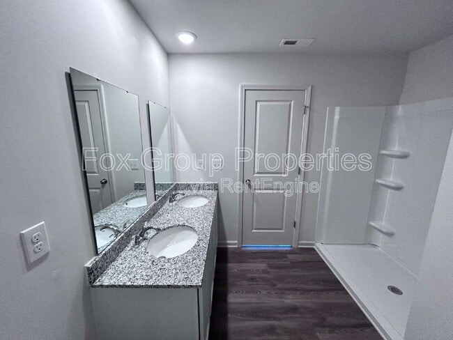 Building Photo - 1910 Tranquility Cir