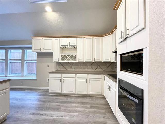 Building Photo - 2812 Black Canyon Dr
