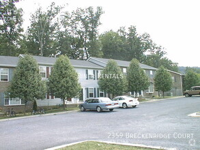 Building Photo - 2359 Breckenridge Ct