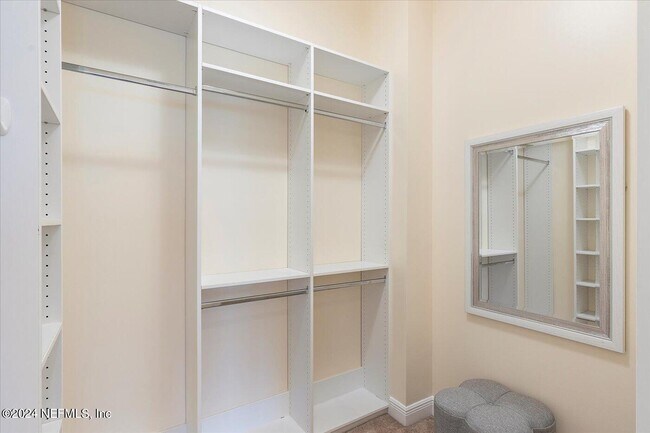 Building Photo - 4300 S Beach Pkwy