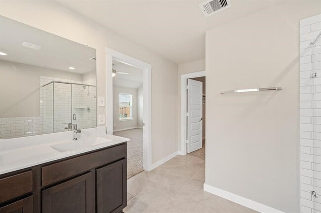 Building Photo - 29422 Pikes Peak Dr