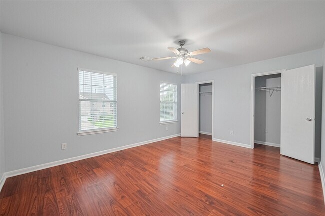 Building Photo - 2123 Gable Hollow Ln