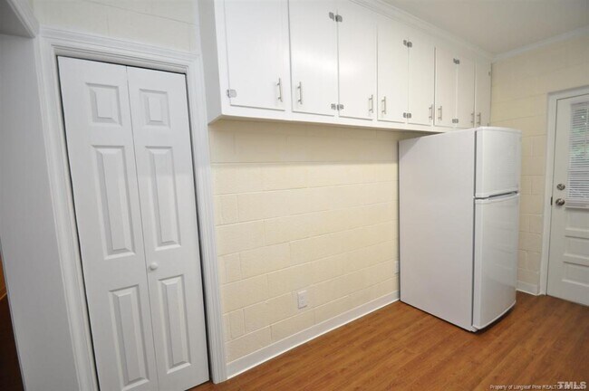 Building Photo - 1426 Old Trinity Cir