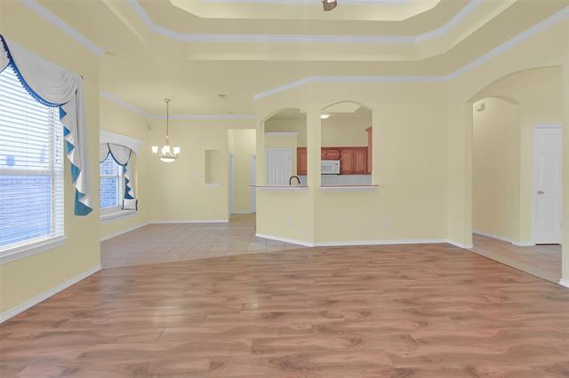 Building Photo - 2222 Heads Ln