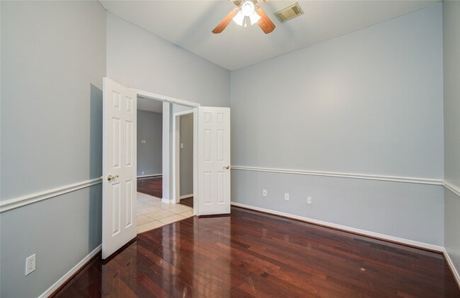Building Photo - 14731 Raven Hollow Ln