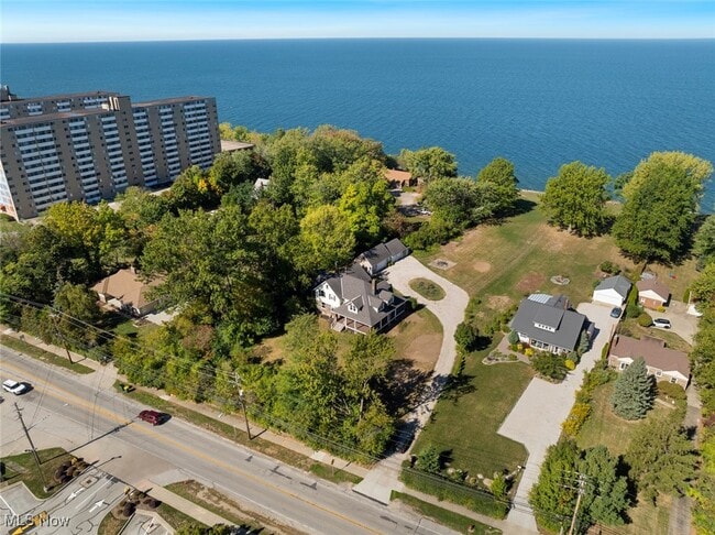 Building Photo - 31103 Lakeshore Blvd