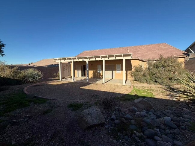 Building Photo - 2295 Tedesca Dr