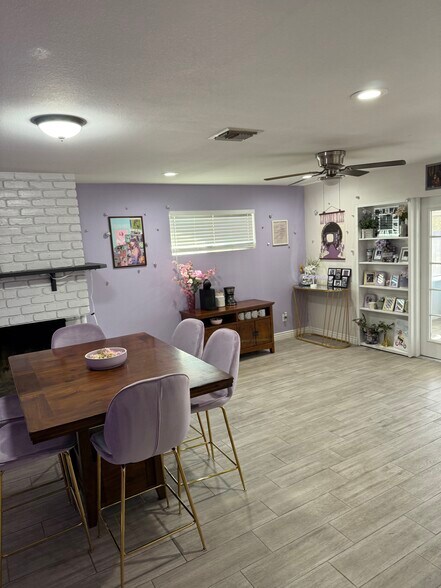 Building Photo - 3516 S La Corta Dr