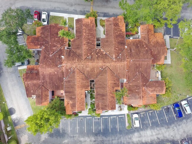 Building Photo - 11810 SW 80th St
