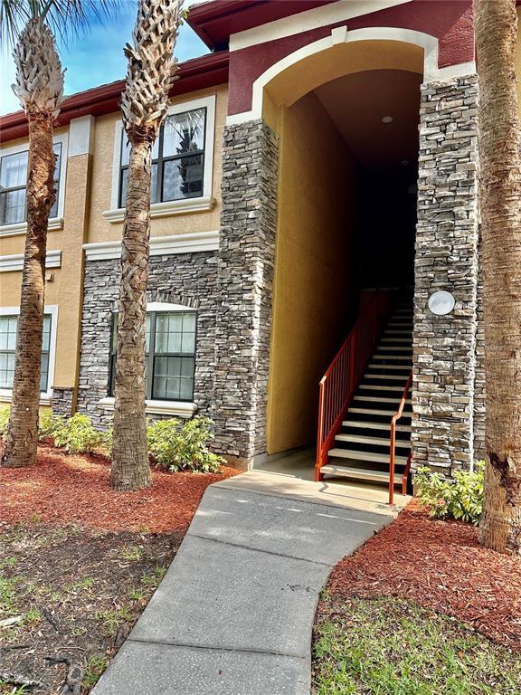 Building Photo - 2141 Portofino Pl