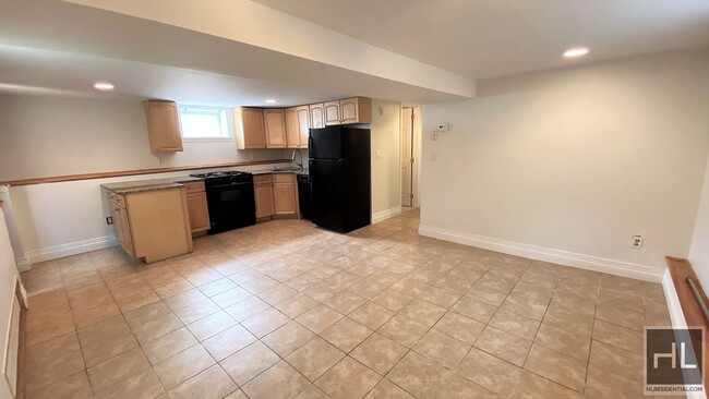 Primary Photo - Astoria 2 bed apartment with all utilities...