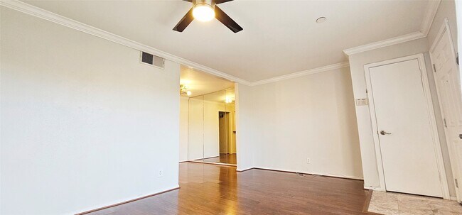 Building Photo - 11550 Chimney Rock Rd