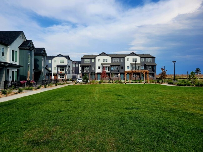 Building Photo - 478 Millwall Cir