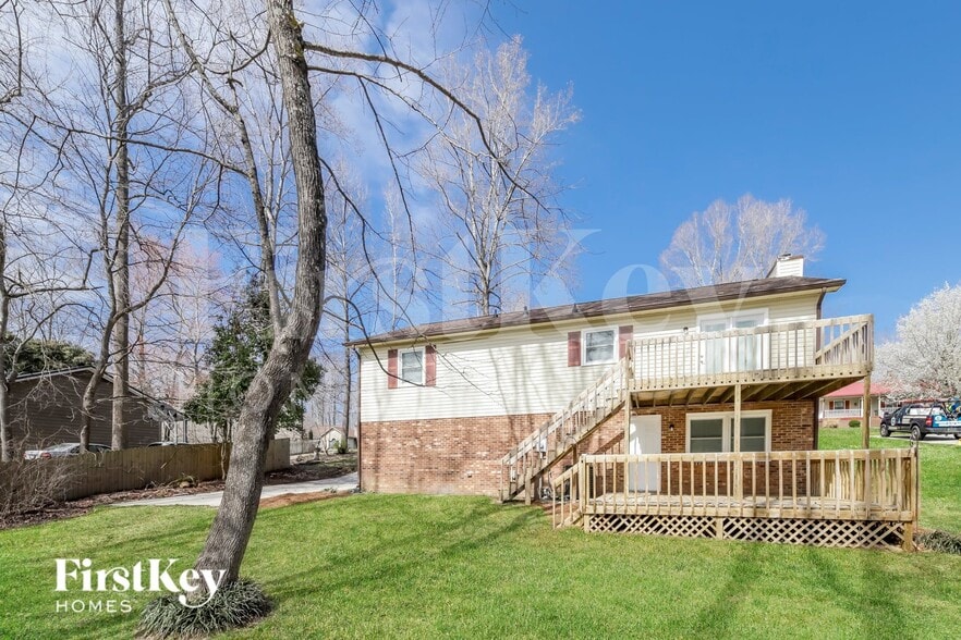 Building Photo - 107 Brookleigh Ct