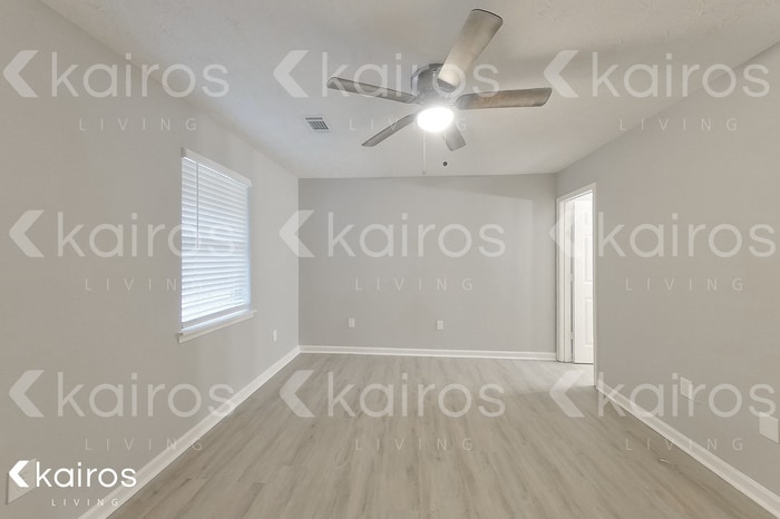 Building Photo - 400 Beaver Pointe Dr