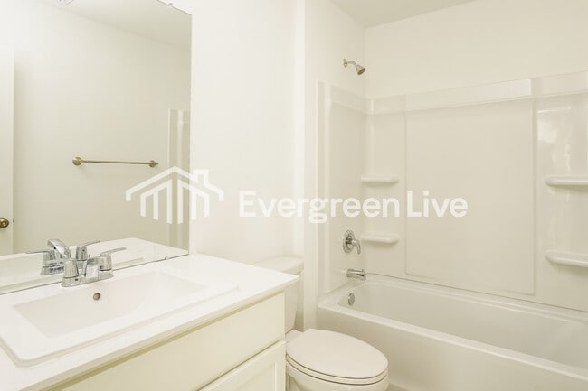 Building Photo - 737 Magnolia Creek Dr