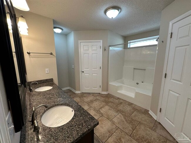 Building Photo - 1519 Oakleigh Ct