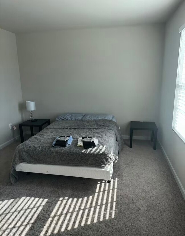 Building Photo - 43 L Gurley Ln