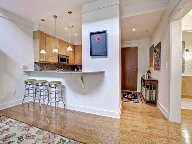 Building Photo - 273 12th St NE