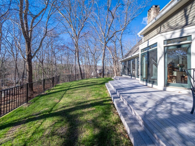 Building Photo - 21 Pent Rd