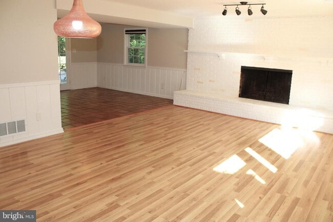 Building Photo - 3606 Barkley Dr