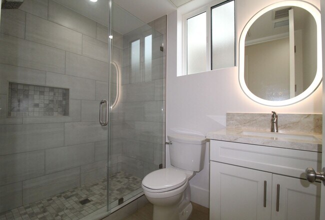 Building Photo - Oxnard Shores: Huge Rooftop Deck w/Ocean Views!