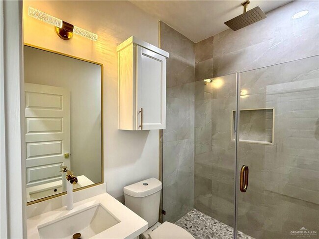 Building Photo - 2705 Brookside Bend St