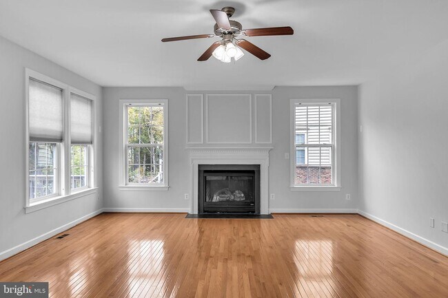 Building Photo - 22855 Oakgrove Rd