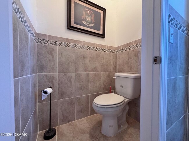 Building Photo - 436 N Grandview Ave