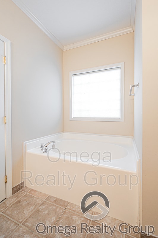 Building Photo - 205 Stonehaven Trace