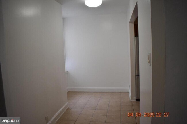 Building Photo - 6635 McCallum St