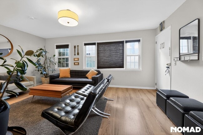 Building Photo - Charming 2BR Apartment in Metuchen