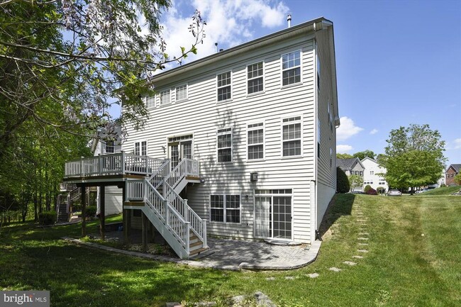 Building Photo - 6087 Piney Woods Ct