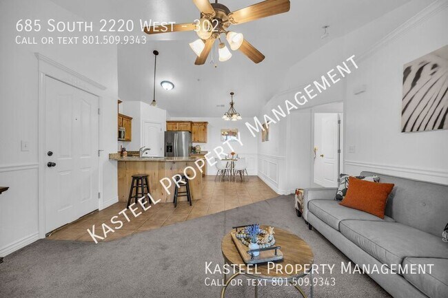 Building Photo - 685 S 2220 W