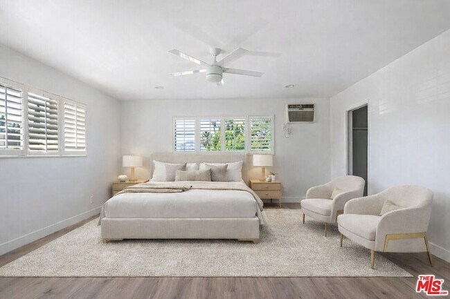 Building Photo - 11555 Duque Dr