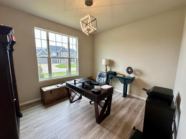 Building Photo - 10611 Coneflower Ct
