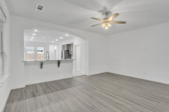 Building Photo - 3917 Spencer Ln