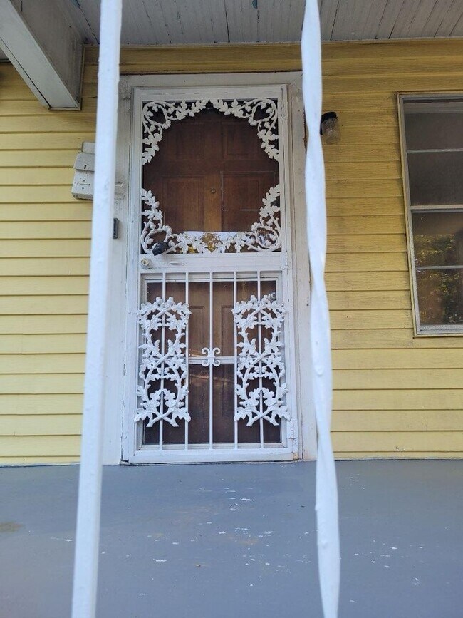 Building Photo - 528 64th St S