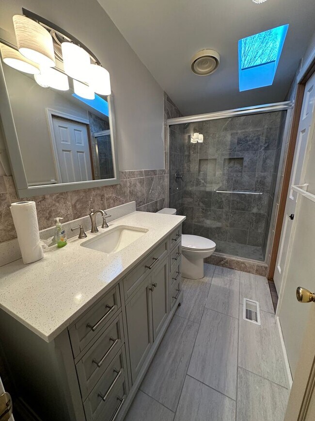 Building Photo - Spacious home in Campbell County. Country living!