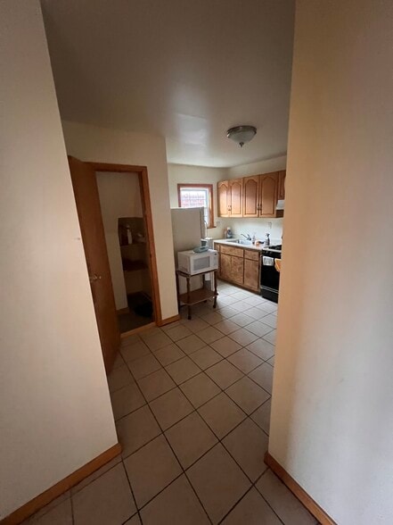 Building Photo - 4251 Ketcham St