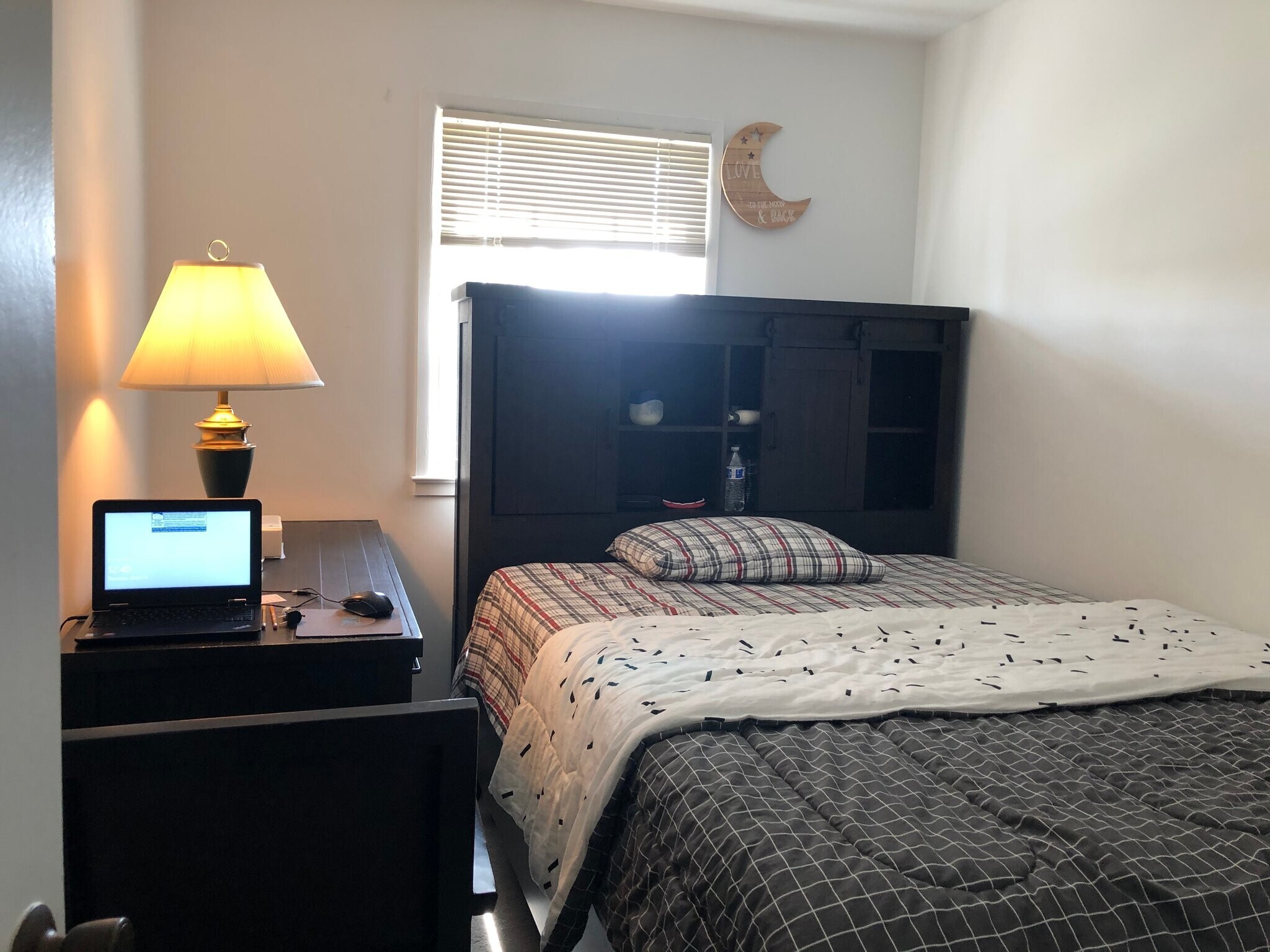 Building Photo - 4240 Embassy Dr