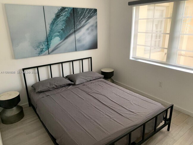 Building Photo - 1450 Meridian Ave