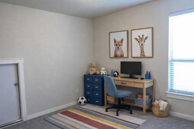 Building Photo - 2001 Faro Dr