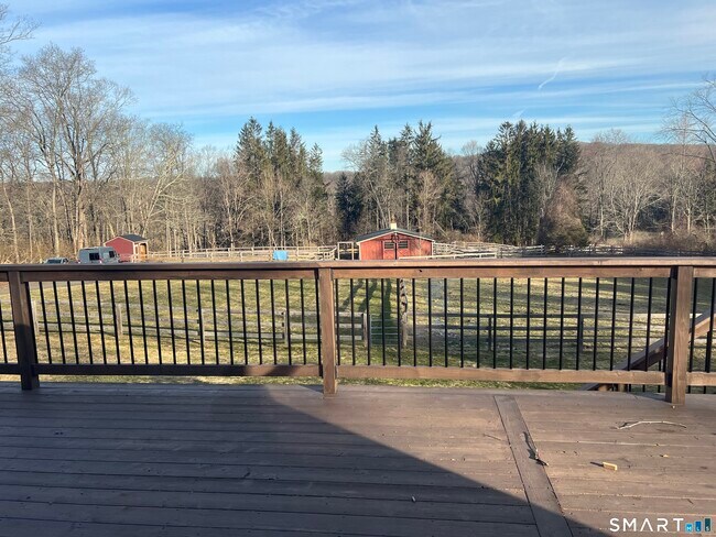 Building Photo - 49 Warner Rd