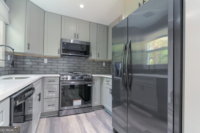 Building Photo - 109 Appleton Blvd