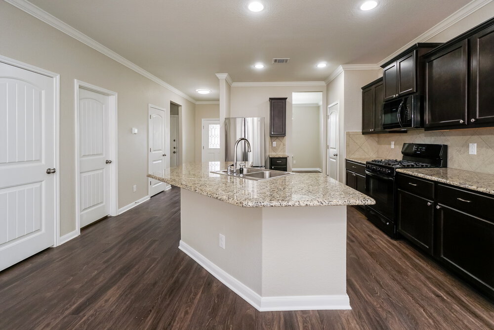 Building Photo - 2465 McCrae