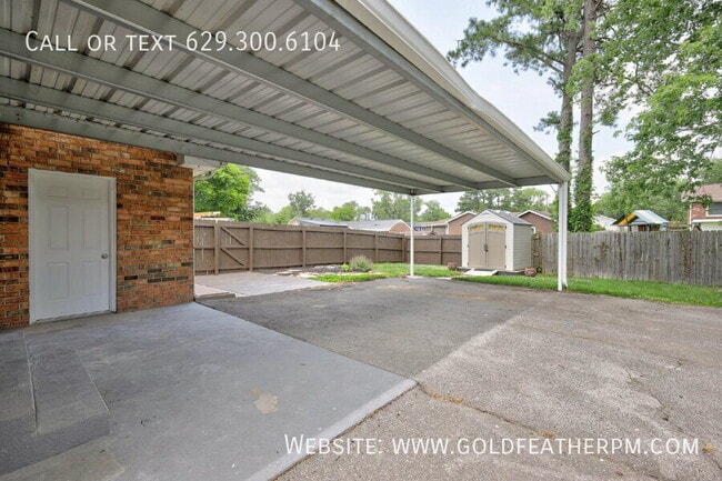 Building Photo - 109 Harrow Ct