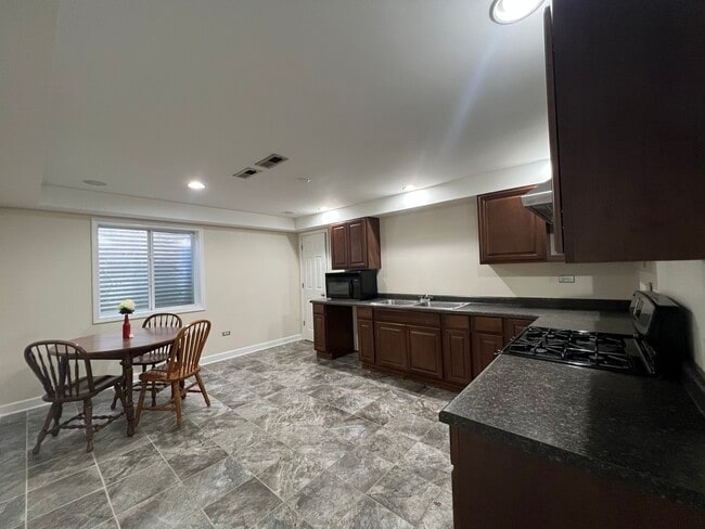 Building Photo - 2297 Roaring Creek Dr