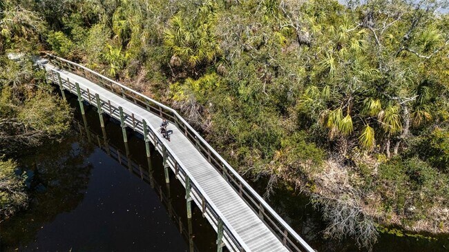 Building Photo - 5617 Whitehead St